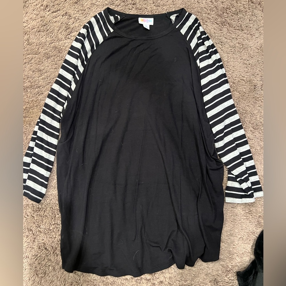 LulaRoe shirt